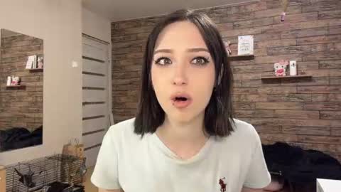 Janette online show from July 17, 2026, 7:19 pm