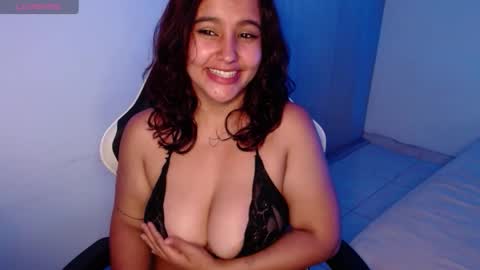 Janne  online show from November 8, 2025, 8:47 am