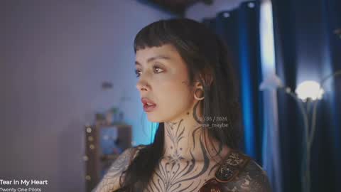 Snapshot of janne_maybe chatting on May 20, 2026, 1:39 pm jmaybe e online show from May 20, 2026, 1:39 pm