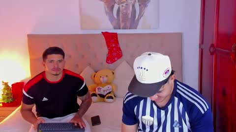 Snapshot of janomar01 chatting on December 16, 2025, 7:08 pm janomar01 online show from December 16, 2025, 7:08 pm