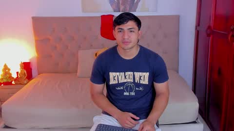 Snapshot of janomar01 chatting on December 22, 2025, 6:38 pm janomar01 online show from December 22, 2025, 6:38 pm