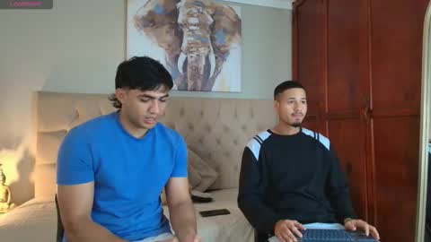 Snapshot of janomar01 chatting on January 7, 2026, 6:43 pm janomar01 online show from January 7, 2026, 6:43 pm