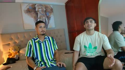 Snapshot of janomar01 chatting on January 8, 2026, 6:43 pm janomar01 online show from January 8, 2026, 6:43 pm