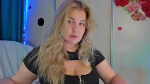 JansyLines online show from September 25, 2025, 7:50 pm