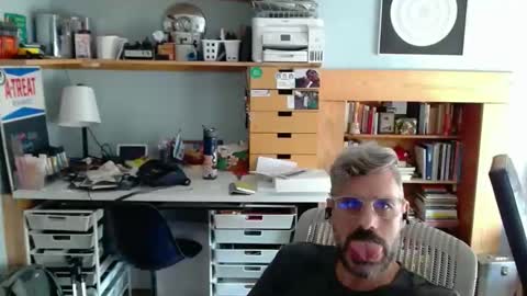 Snapshot of jareth_returns chatting on October 18, 2025, 3:35 pm jareth_returns online show from October 18, 2025, 3:35 pm