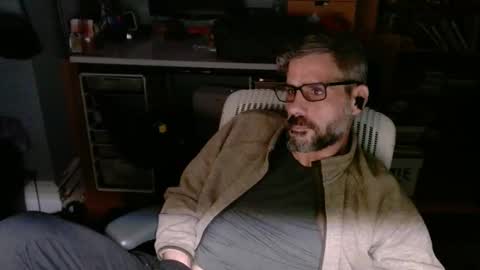 Snapshot of jareth_returns chatting on November 10, 2025, 3:16 am jareth_returns online show from November 10, 2025, 3:16 am