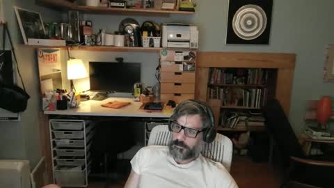 Snapshot of jareth_returns chatting on February 1, 2026, 1:04 am jareth_returns online show from February 1, 2026, 1:04 am