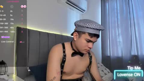 JARETHH online show from October 31, 2025, 3:02 pm