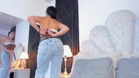 Snapshot of jaslyn__smith chatting on May 15, 2026, 5:42 pm Jaslyn online show from May 15, 2026, 5:42 pm