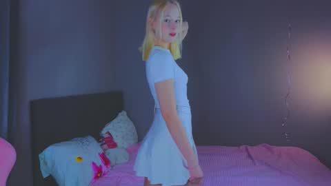 Jasmi online show from February 26, 2026, 5:17 am