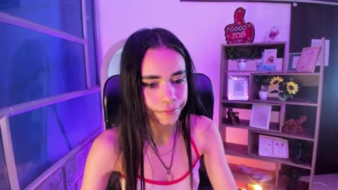 jasmin_skinny online show from October 3, 2025, 3:14 am