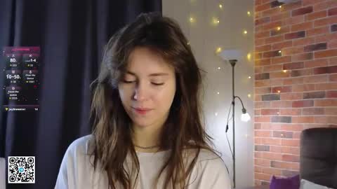 Chloe online show from November 20, 2025, 6:13 am