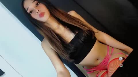 Snapshot of jasmine_on_live chatting on April 15, 2026, 9:38 am CUTE JANNA online show from April 15, 2026, 9:38 am