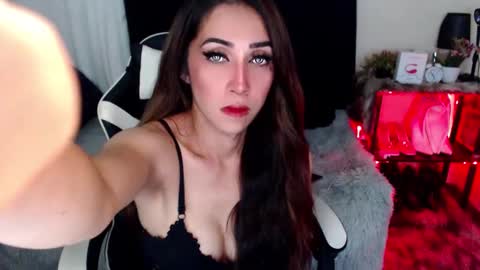 lavander  not for free show  online show from December 21, 2024, 10:50 am