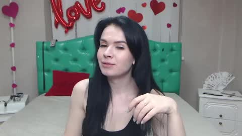 Snapshot of jasminekouch chatting on April 23, 2026, 5:37 pm JasmineKouch online show from April 23, 2026, 5:37 pm