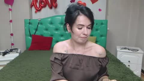 Snapshot of jasminekouch chatting on July 3, 2026, 6:14 pm JasmineKouch online show from July 3, 2026, 6:14 pm