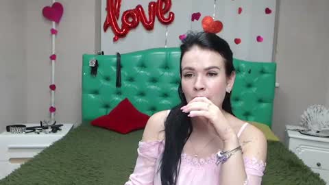 Snapshot of jasminekouch chatting on July 31, 2026, 5:56 pm JasmineKouch online show from July 31, 2026, 5:56 pm