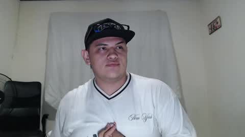 Snapshot of jason_boy_ chatting on April 14, 2026, 5:24 am jason_boy_ online show from April 14, 2026, 5:24 am