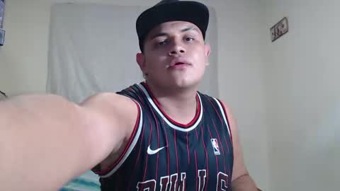 jason_boy_ online show from May 4, 2026, 5:03 am