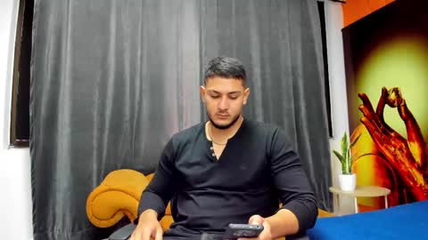 Snapshot of jason_shaw_ chatting on November 15, 2025, 5:42 pm Jasson Shaw online show from November 15, 2025, 5:42 pm