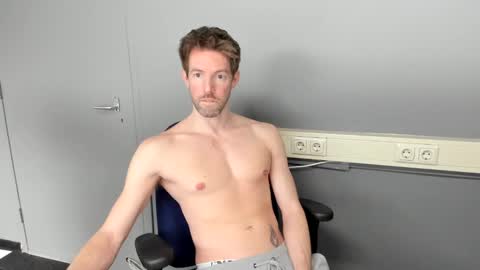 Snapshot of jasonberg29 chatting on February 7, 2025, 11:01 am Jason online show from February 7, 2025, 11:01 am