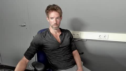 Snapshot of jasonberg29 chatting on September 15, 2025, 1:11 pm Jason online show from September 15, 2025, 1:11 pm