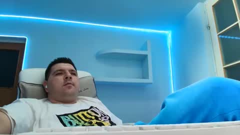 Snapshot of jasonjacks8 chatting on December 22, 2025, 6:21 am JasonJacks online show from December 22, 2025, 6:21 am