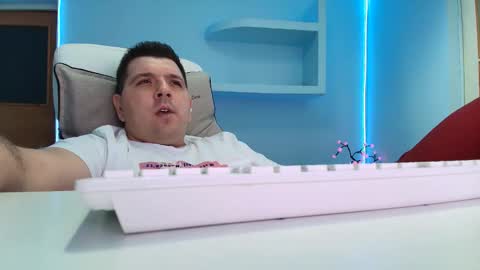 Snapshot of jasonjacks8 chatting on December 23, 2025, 7:28 am JasonJacks online show from December 23, 2025, 7:28 am