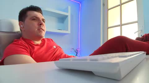 Snapshot of jasonjacks8 chatting on February 6, 2026, 7:45 am JasonJacks online show from February 6, 2026, 7:45 am