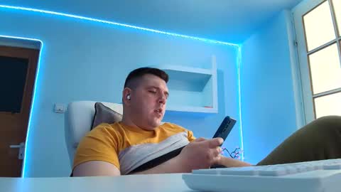 Snapshot of jasonjacks8 chatting on May 15, 2026, 6:20 am JasonJacks online show from May 15, 2026, 6:20 am