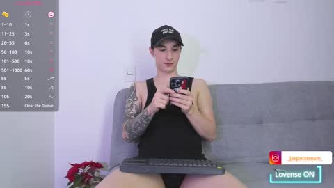 Snapshot of jasper__thompson chatting on January 6, 2025, 9:22 pm jasper__thompson online show from January 6, 2025, 9:22 pm