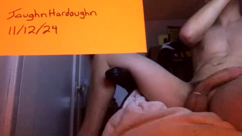 Snapshot of jaughnhardaughn chatting on December 11, 2024, 8:18 pm Jaughn Hardaughn online show from December 11, 2024, 8:18 pm