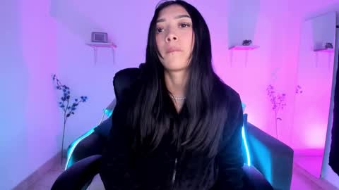 Snapshot of jaulyn_18 chatting on March 18, 2026, 1:58 pm Jaulyn online show from March 18, 2026, 1:58 pm
