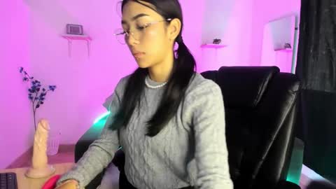 Snapshot of jaulyn_18 chatting on March 20, 2026, 11:59 am Jaulyn online show from March 20, 2026, 11:59 am