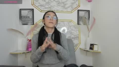 Jaulyn online show from June 26, 2026, 7:29 pm