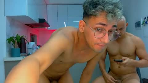 javier288038 online show from April 13, 2026, 9:37 am