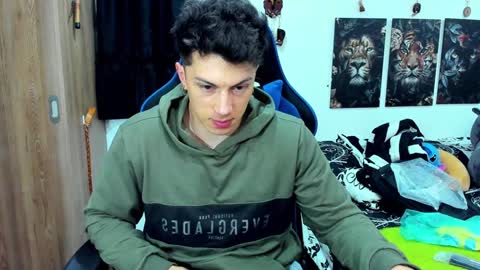 Javier online show from December 10, 2024, 12:28 am