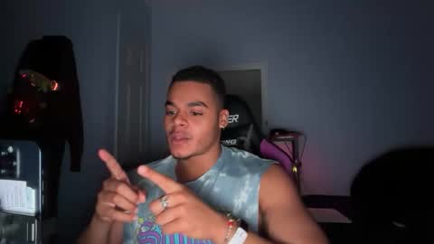 Snapshot of javiricorich chatting on November 8, 2025, 7:08 am javiSdick online show from November 8, 2025, 7:08 am