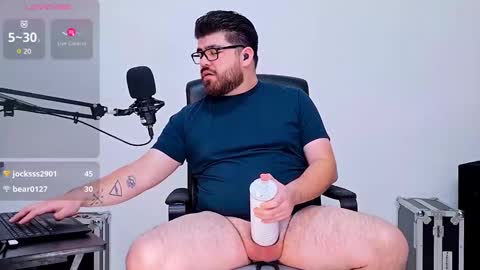 Snapshot of jax_luna chatting on January 15, 2025, 5:40 am Jax Luna online show from January 15, 2025, 5:40 am