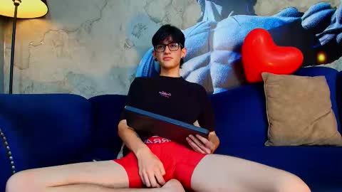 Jax Valentine online show from February 16, 2026, 11:12 pm