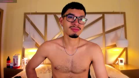 jaxon_carter online show from May 19, 2026, 2:40 am