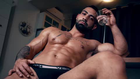 JaxonHunk online show from March 3, 2025, 8:11 pm