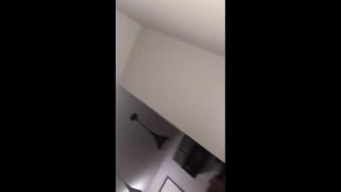 Dicky Down online show from November 17, 2025, 9:59 am