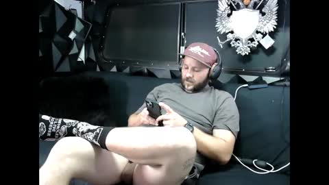 Snapshot of jaxxxdaddy chatting on December 15, 2024, 4:40 am jax online show from December 15, 2024, 4:40 am