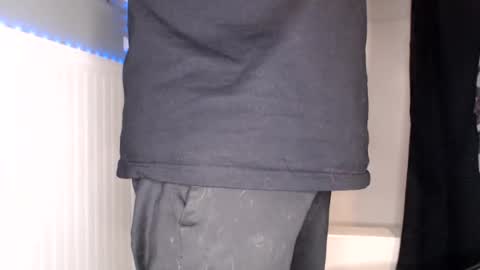 Snapshot of jaxxxdaddy chatting on November 17, 2025, 6:19 am jax online show from November 17, 2025, 6:19 am