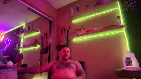 Snapshot of jay_banks0420 chatting on December 5, 2025, 11:52 am jay_banks0420 online show from December 5, 2025, 11:52 am