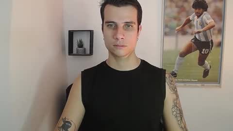 Snapshot of jayalvarrez_ chatting on December 17, 2024, 8:43 pm Jay Alvarrez online show from December 17, 2024, 8:43 pm