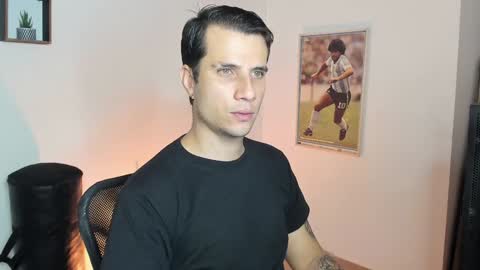 Snapshot of jayalvarrez_ chatting on February 1, 2025, 4:11 pm Jay Alvarrez online show from February 1, 2025, 4:11 pm