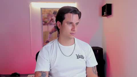 Snapshot of jayalvarrez_ chatting on October 3, 2025, 8:28 pm Jay Alvarrez online show from October 3, 2025, 8:28 pm