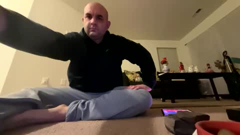 jaybee0986 online show from February 5, 2025, 7:50 am